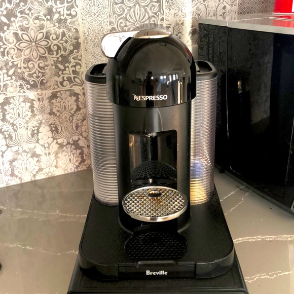 Nespresso Coffee Machine - Picture 2 of 4